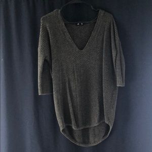 Mid sleeve hunter green express sweater